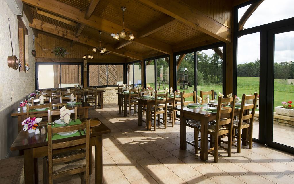 La Table Du Chaffour Hotel Saint-Geniès-Bellevue Екстериор снимка